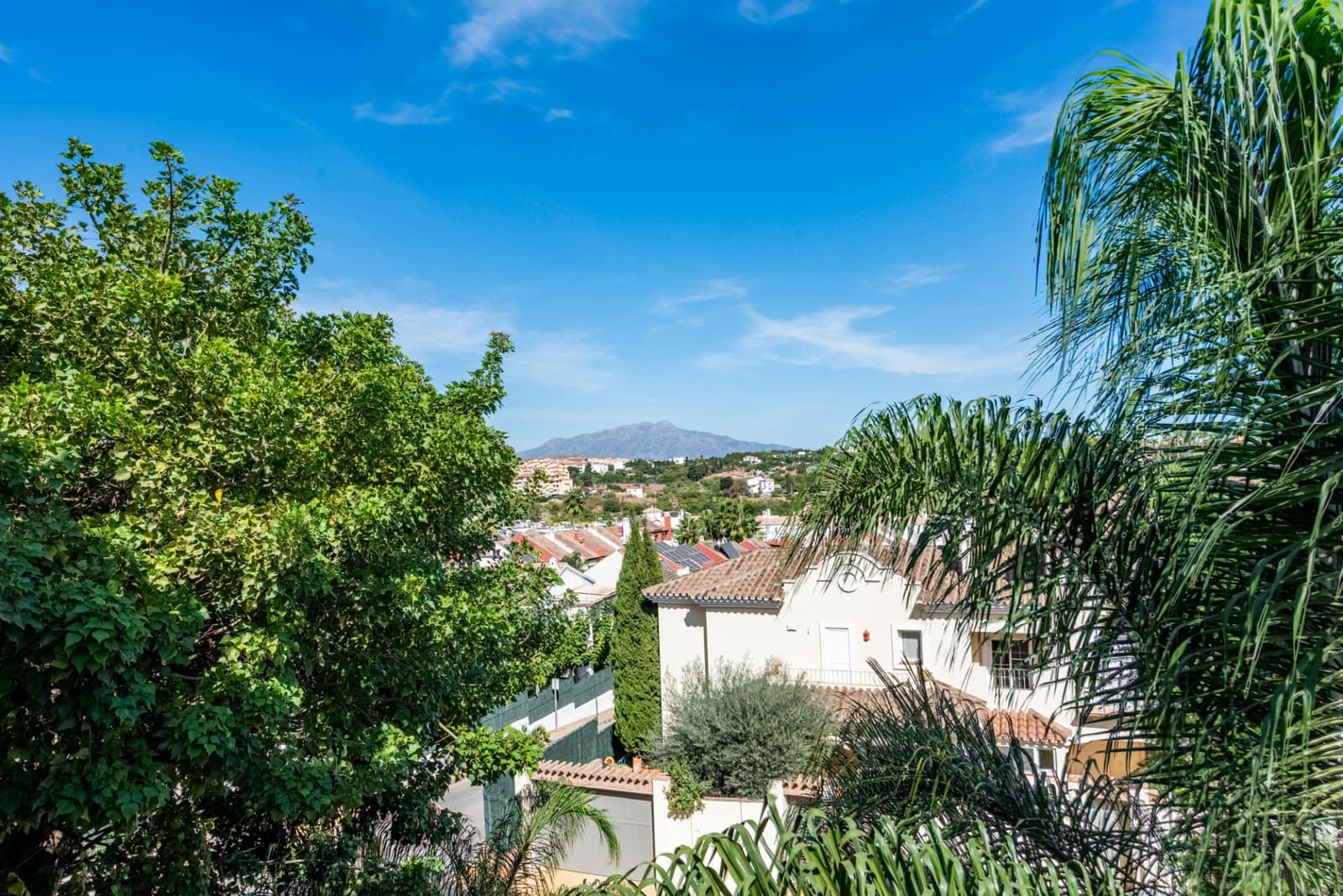 3 sovrum Lägenhet till salu i New Golden Mile med pool garage - 499 000 € (Ref: 9269330)