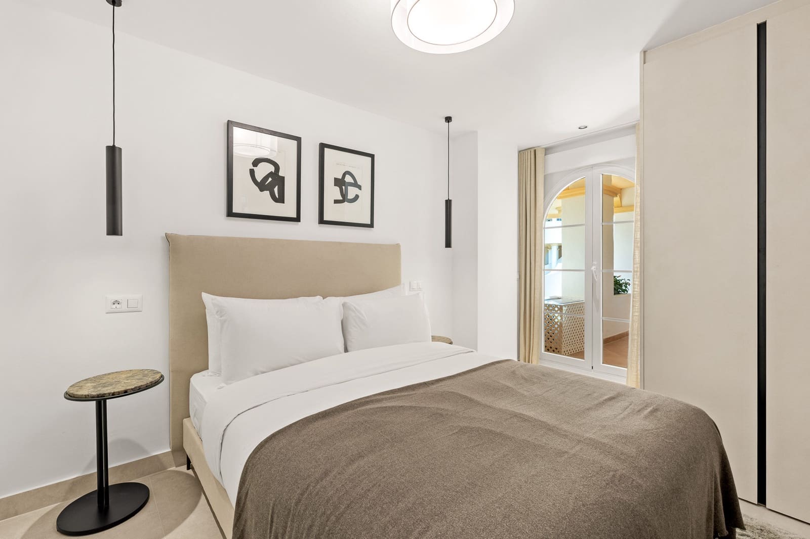 3 chambre Appartement à vendre à Marbella avec piscine garage - 912 000 € (Ref: 9272338)