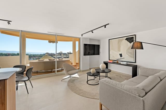 3 chambre Appartement à vendre à Marbella avec piscine garage - 912 000 € (Ref: 9272338)