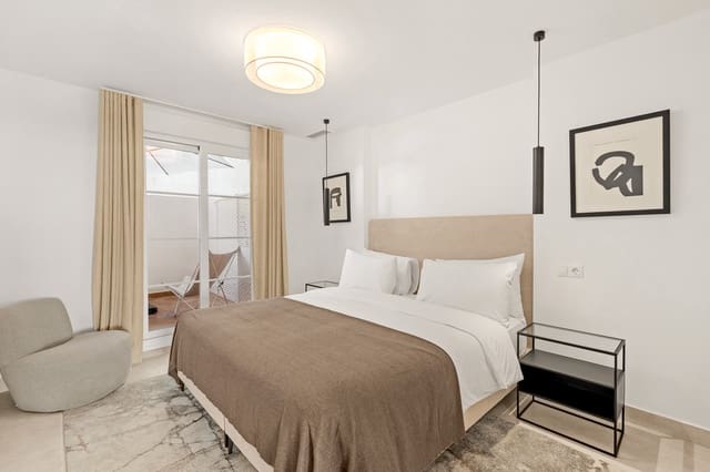 3 chambre Appartement à vendre à Marbella avec piscine garage - 912 000 € (Ref: 9272338)