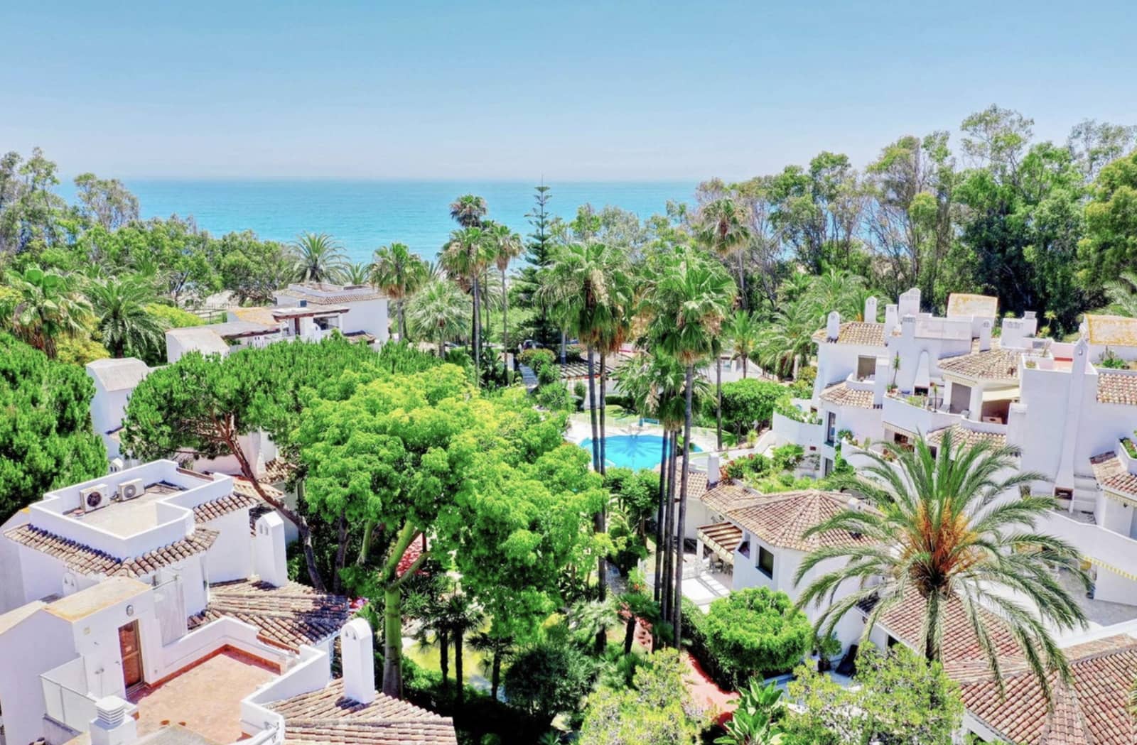 3 bedroom Apartment for sale in Marbella with pool garage - € 649,000 (Ref: 9272339)