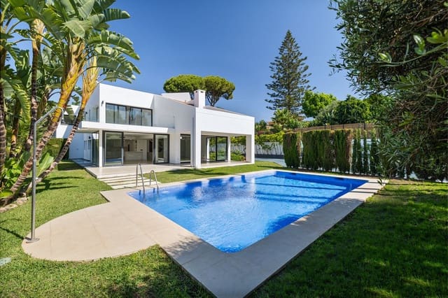 4 sypialnia Willa na sprzedaż w San Pedro de Alcantara, Marbella z basenem garażem - 2 650 000 € (Ref: 9272340)