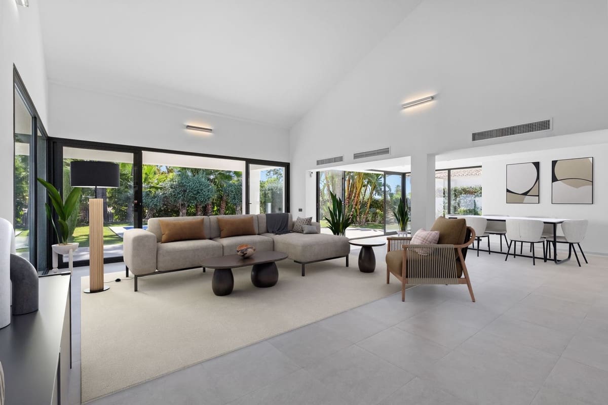 Chalet de 4 habitaciones en San Pedro de Alcantara en venta con piscina garaje - 2.650.000 € (Ref: 9272340)