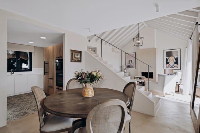 4 slaapkamer Huis te koop in Marbella met zwembad garage - € 1.590.000 (Ref: 9285085)