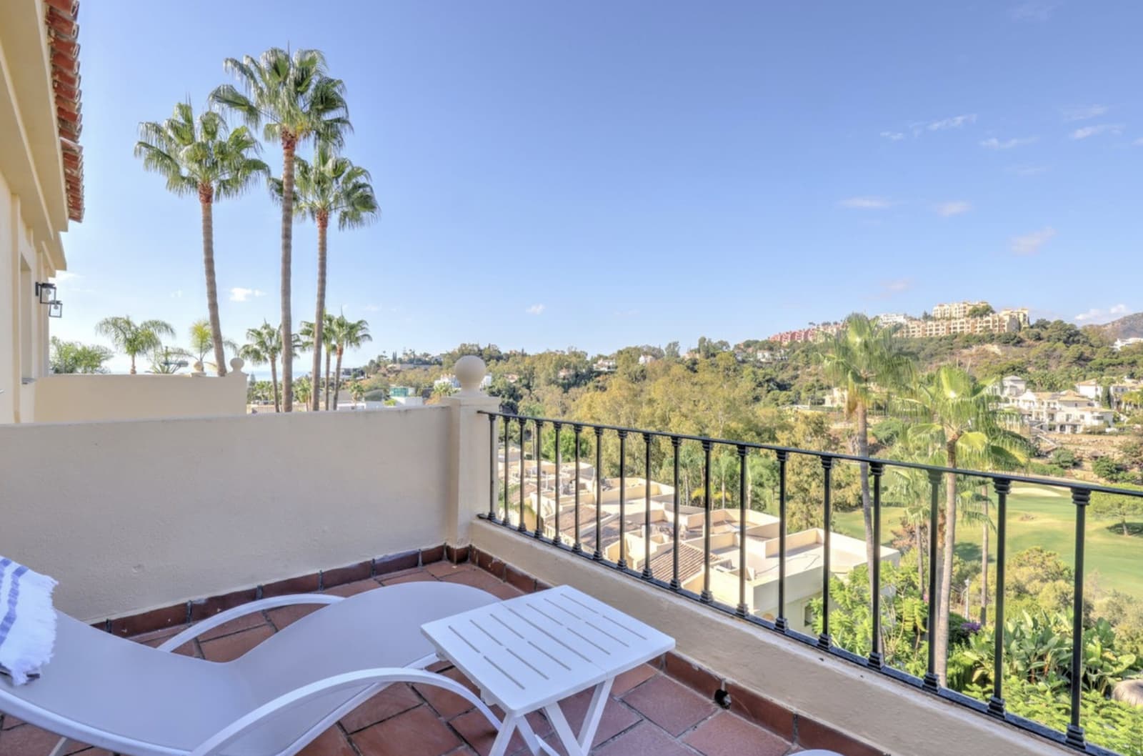 3 chambre Penthouse à vendre à La Quinta avec piscine garage - 595 000 € (Ref: 9285088)