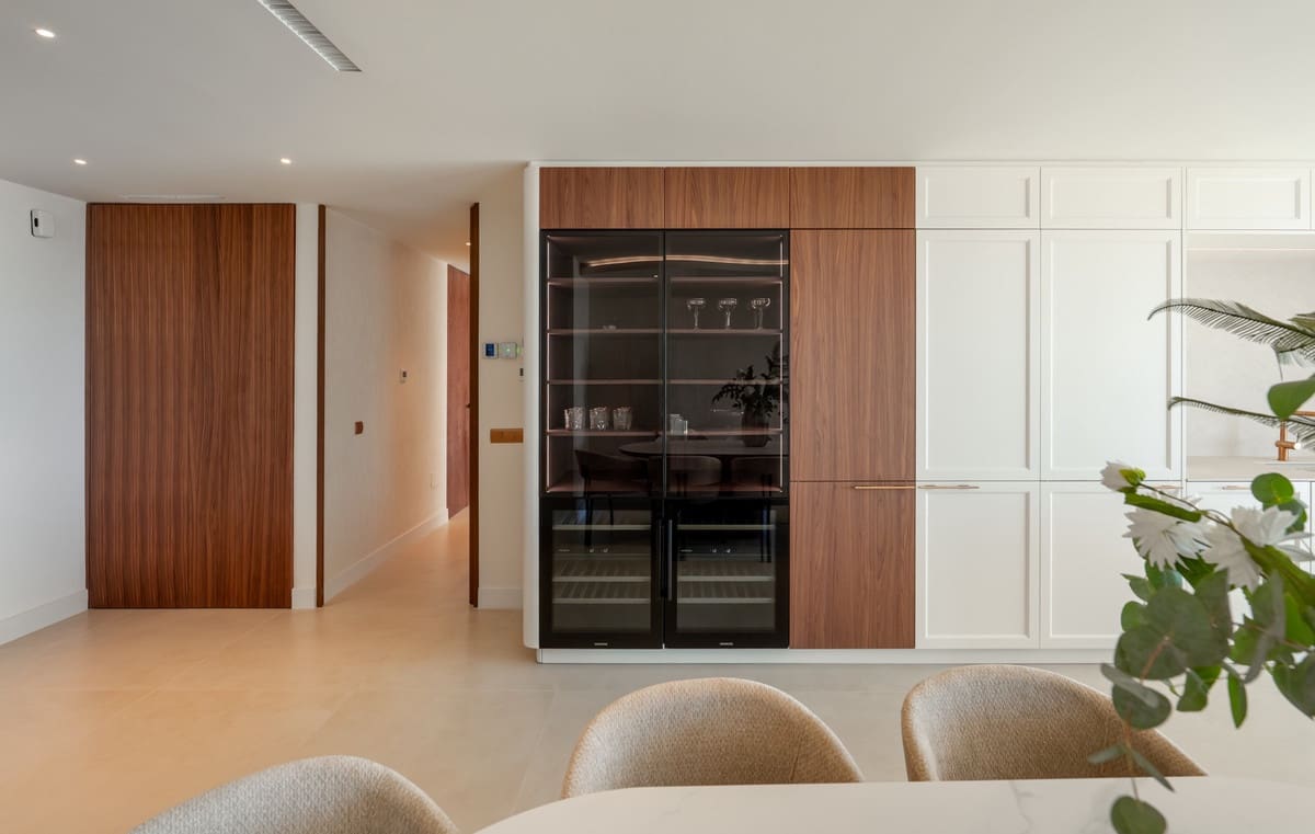 3 slaapkamer Appartement te koop in Nueva Andalucia met zwembad garage - € 1.850.000 (Ref: 9285090)