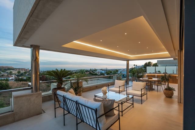 3 slaapkamer Appartement te koop in Nueva Andalucia, Marbella met zwembad garage - € 1.850.000 (Ref: 9285090)