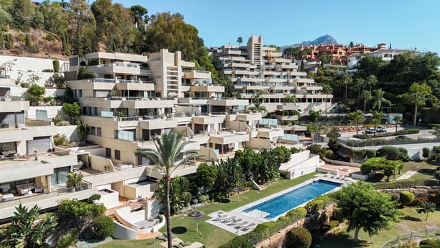 3 slaapkamer Appartement te koop in Nueva Andalucia, Marbella met zwembad garage - € 1.850.000 (Ref: 9285090)
