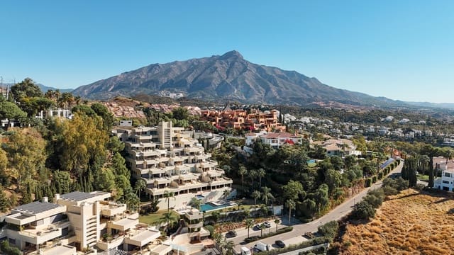 3 slaapkamer Appartement te koop in Nueva Andalucia, Marbella met zwembad garage - € 1.850.000 (Ref: 9285090)