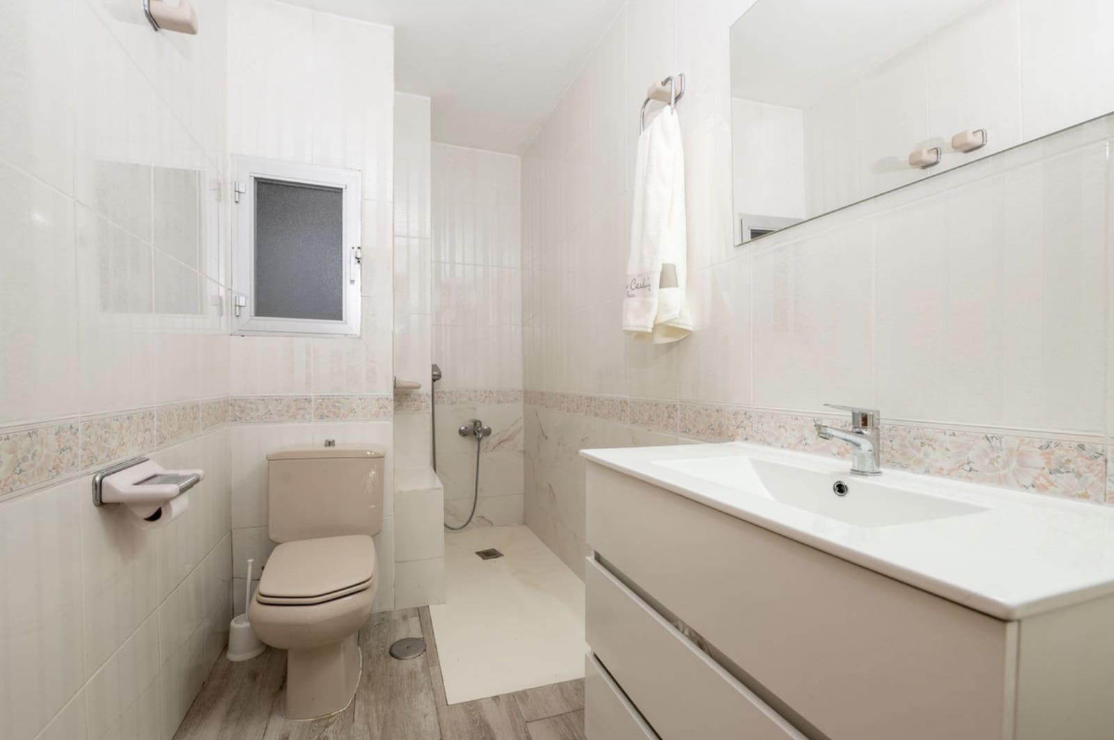 3 sovrum Lägenhet till salu i Marbella - 550 000 € (Ref: 9285091)