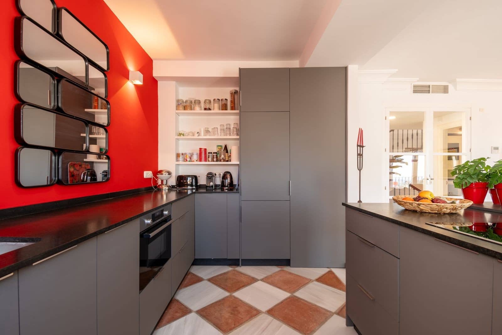 3 soveværelse Byhus til salg i La Heredia med swimmingpool garage - € 765.000 (Ref: 9288121)