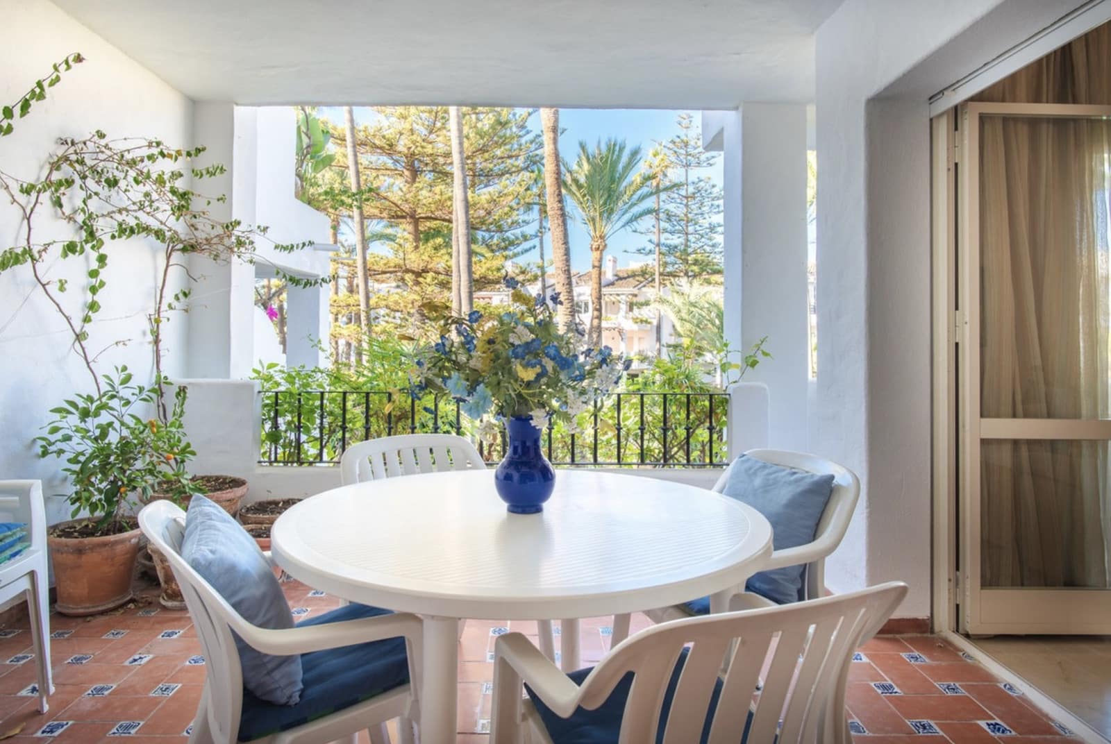 2 chambre Penthouse à vendre à San Pedro de Alcantara avec piscine garage - 659 000 € (Ref: 9303339)