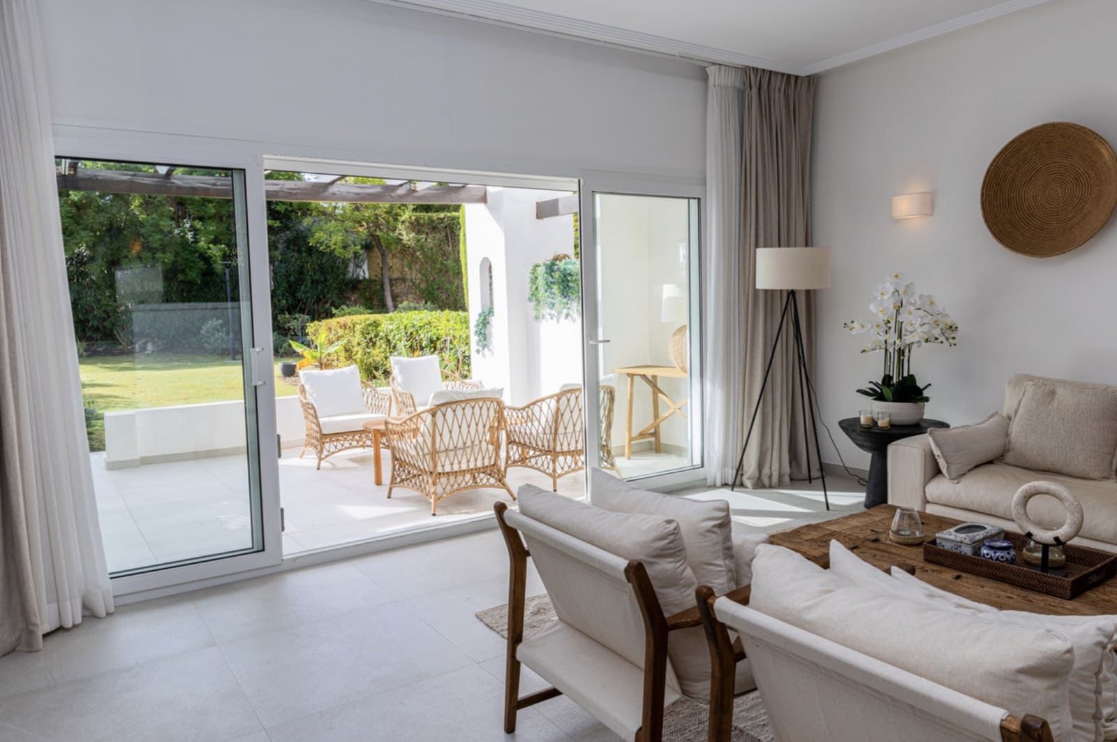 3 slaapkamer Huis te koop in Nueva Andalucia met zwembad garage - € 1.499.000 (Ref: 9305095)