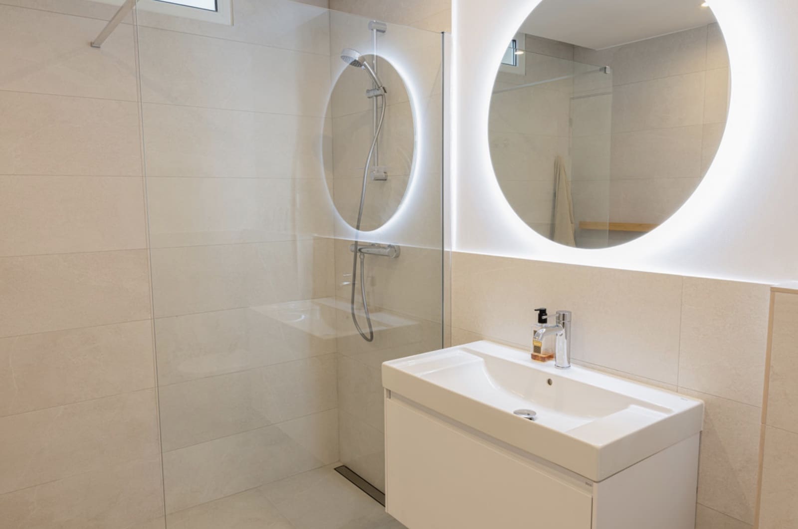 3 slaapkamer Huis te koop in Nueva Andalucia met zwembad garage - € 1.499.000 (Ref: 9305095)