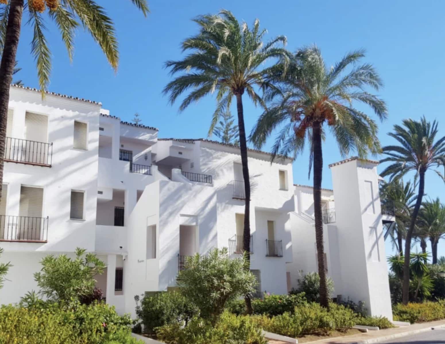 2 sovrum Lägenhet till salu i San Pedro de Alcantara med pool garage - 795 000 € (Ref: 9306339)