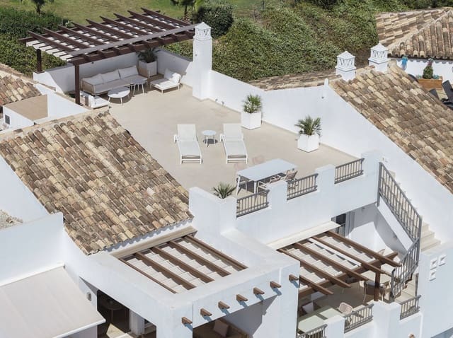 3 slaapkamer Penthouse te koop in Benahavís met zwembad garage - € 829.000 (Ref: 9308410)