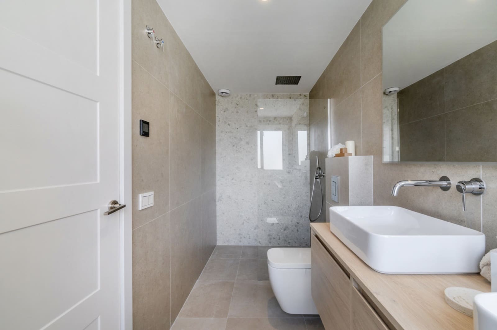 4 quarto Casa em Banda para venda em Marbella com piscina garagem - 1 169 000 € (Ref: 9308412)