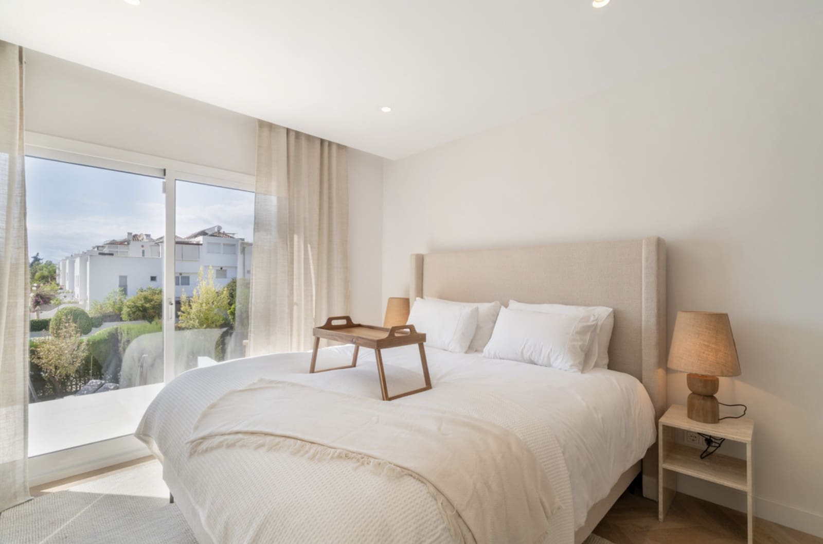 4 quarto Casa em Banda para venda em Marbella com piscina garagem - 1 169 000 € (Ref: 9308412)