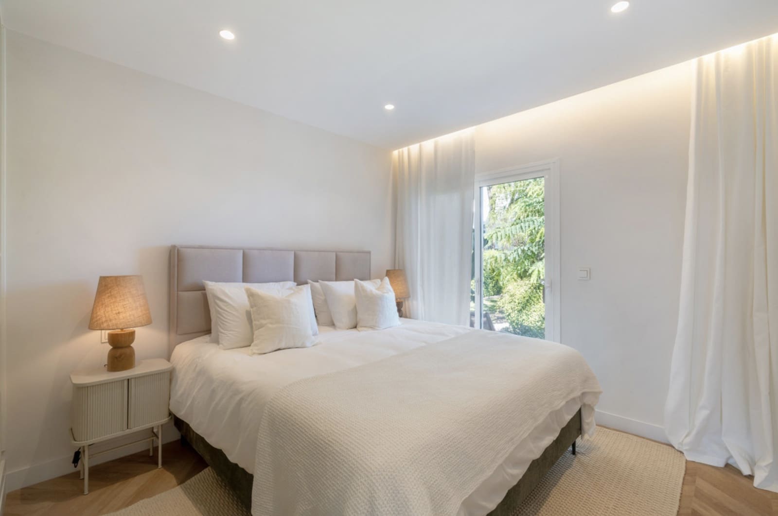 4 quarto Casa em Banda para venda em Marbella com piscina garagem - 1 169 000 € (Ref: 9308412)