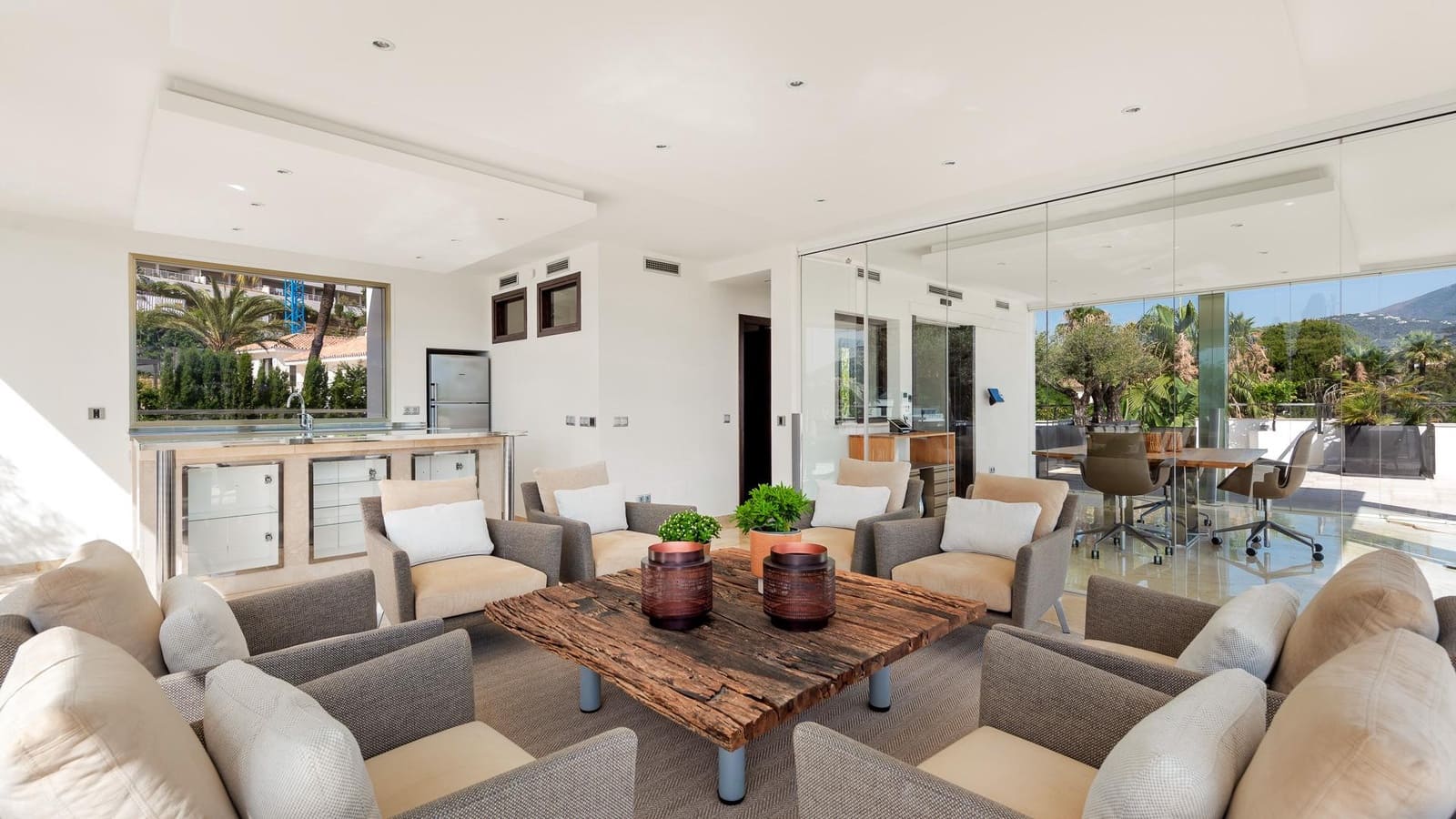 7 bedroom Villa for sale in Nueva Andalucia with pool garage - € 4,995,000 (Ref: 9308413)