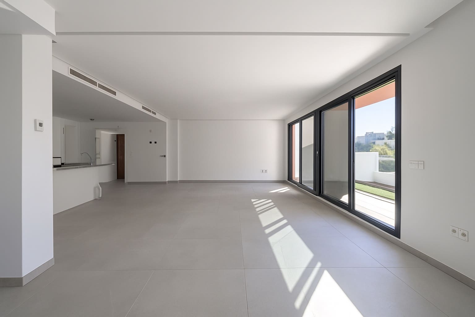 3 sypialnia Penthouse na sprzedaż w La Quinta z basenem garażem - 1 395 000 € (Ref: 9312633)