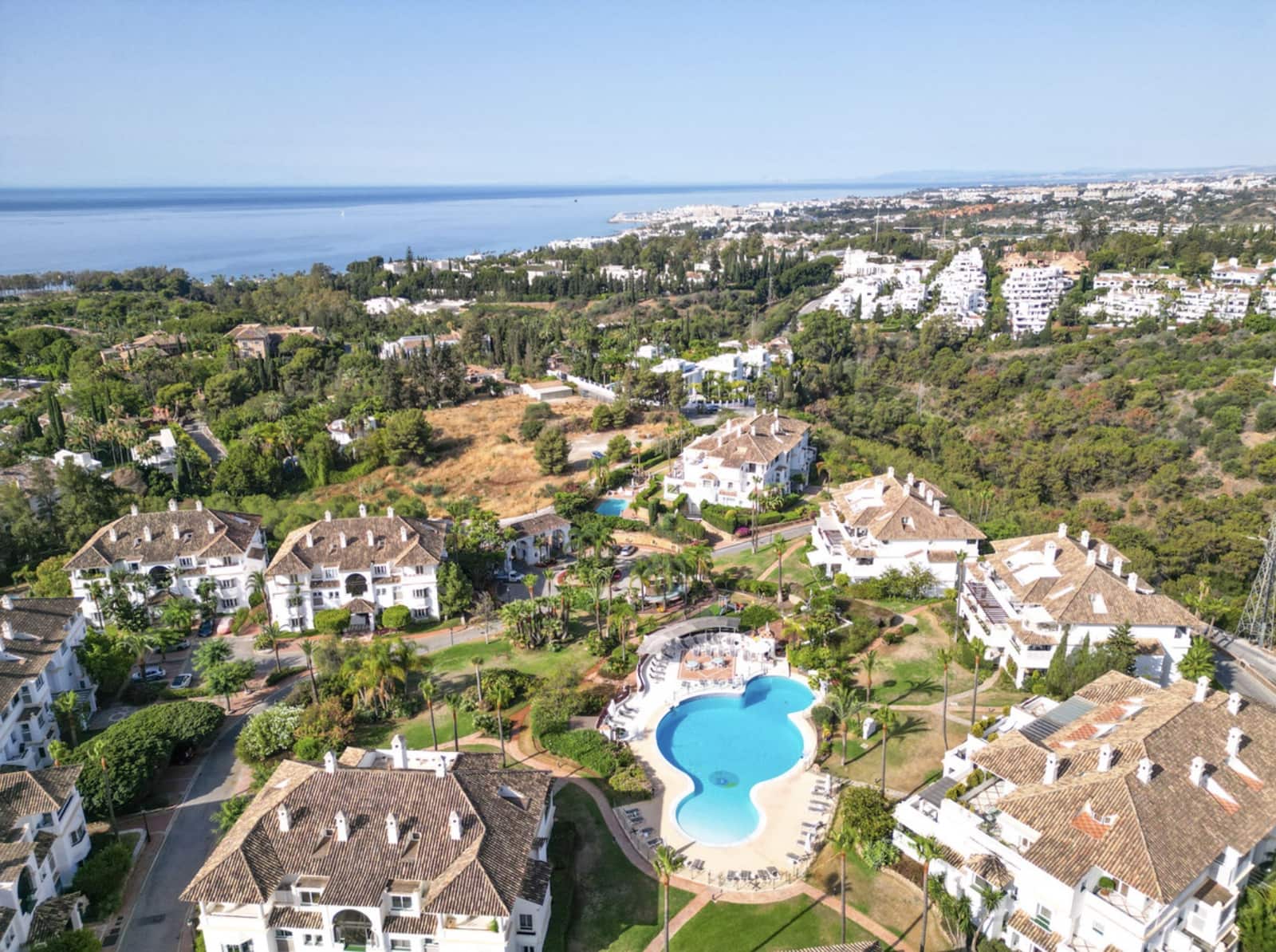 3 sovrum Takvåning till salu i Golden Mile med pool garage - 1 975 000 € (Ref: 9312635)