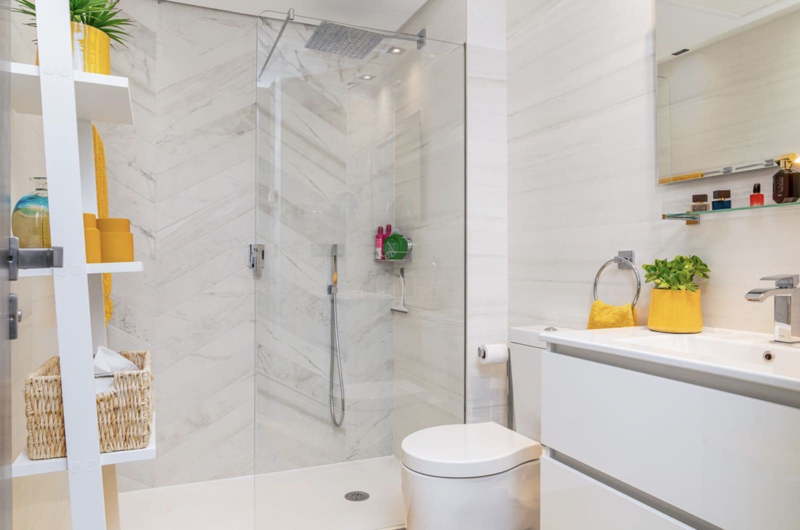 3 slaapkamer Appartement te koop in La Quinta met zwembad garage - € 785.000 (Ref: 9322573)