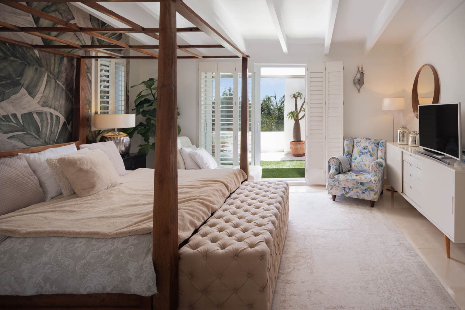 4 slaapkamer Villa te koop in Benahavis met zwembad - € 2.250.000 (Ref: 9326286)