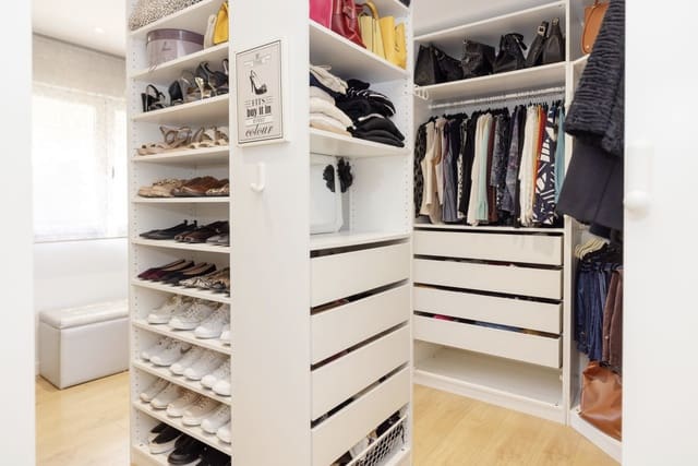 5 chambre Maison de Ville à vendre à San Pedro de Alcantara, Marbella avec garage - 885 000 € (Ref: 9330486)