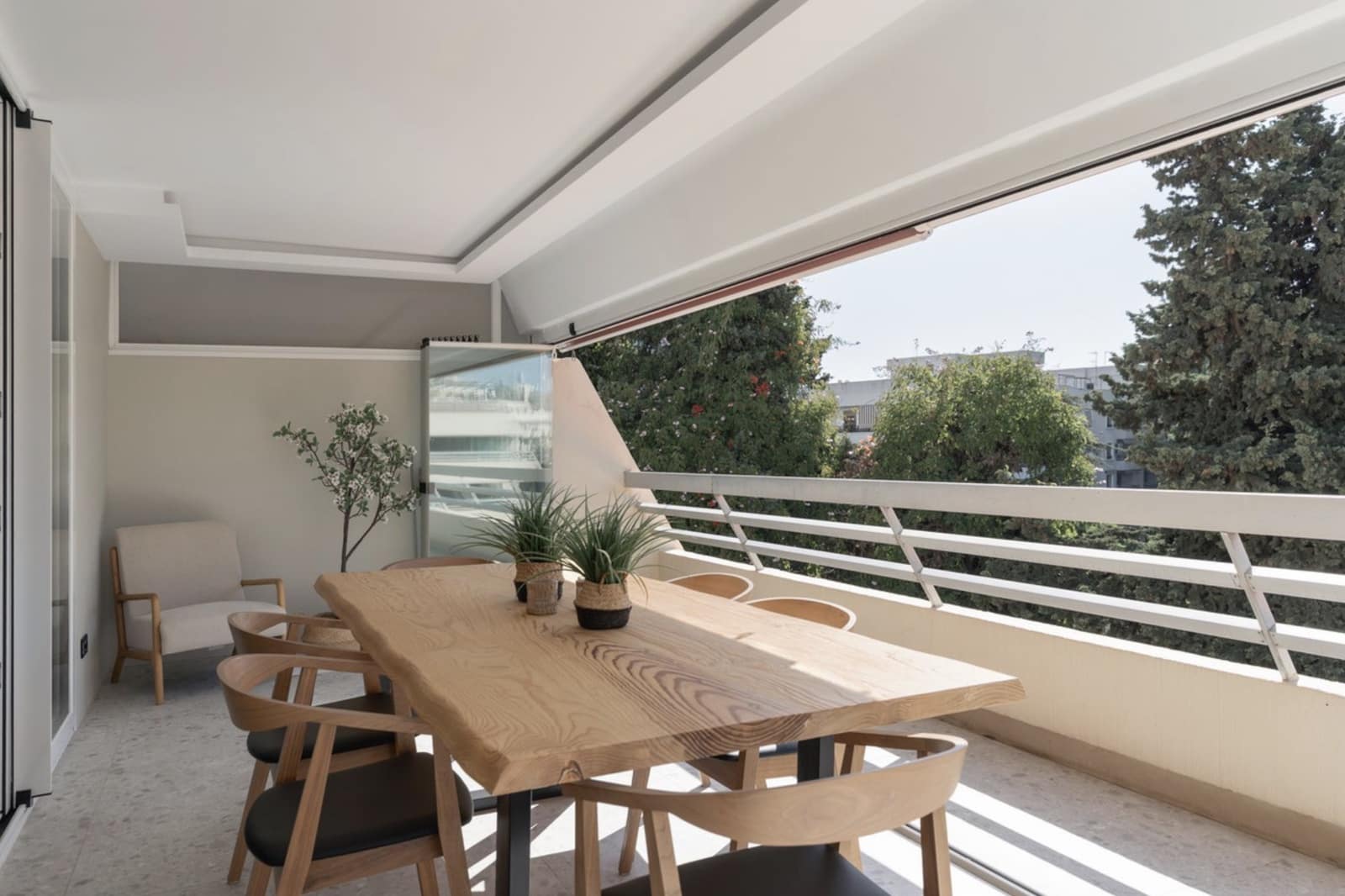 3 sovrum Takvåning till salu i Marbella med pool - 1 695 000 € (Ref: 9330491)