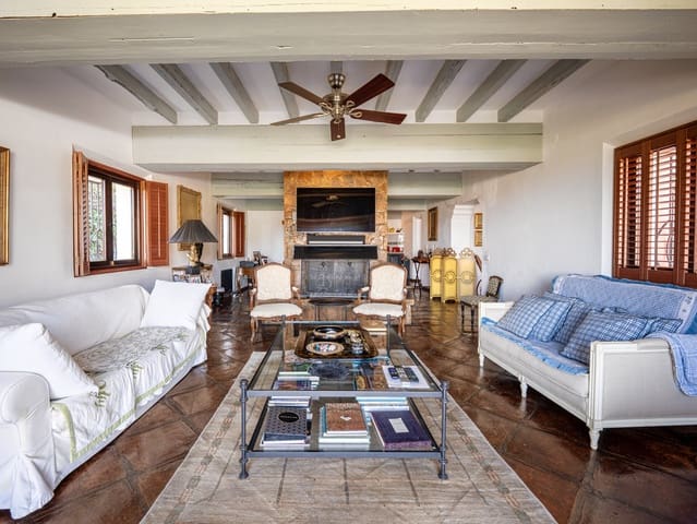 5 soverom Villa til salgs i Nueva Andalucia, Marbella med garasje - € 2 495 000 (Ref: 9334607)