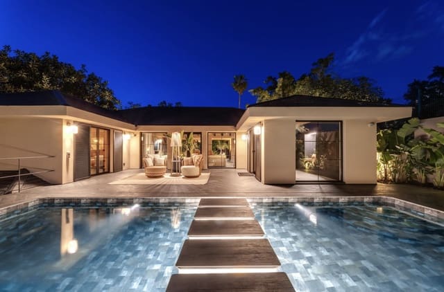 4 slaapkamer Villa te koop in Guadalmina Alta, Marbella met zwembad garage - € 3.695.000 (Ref: 9341036)