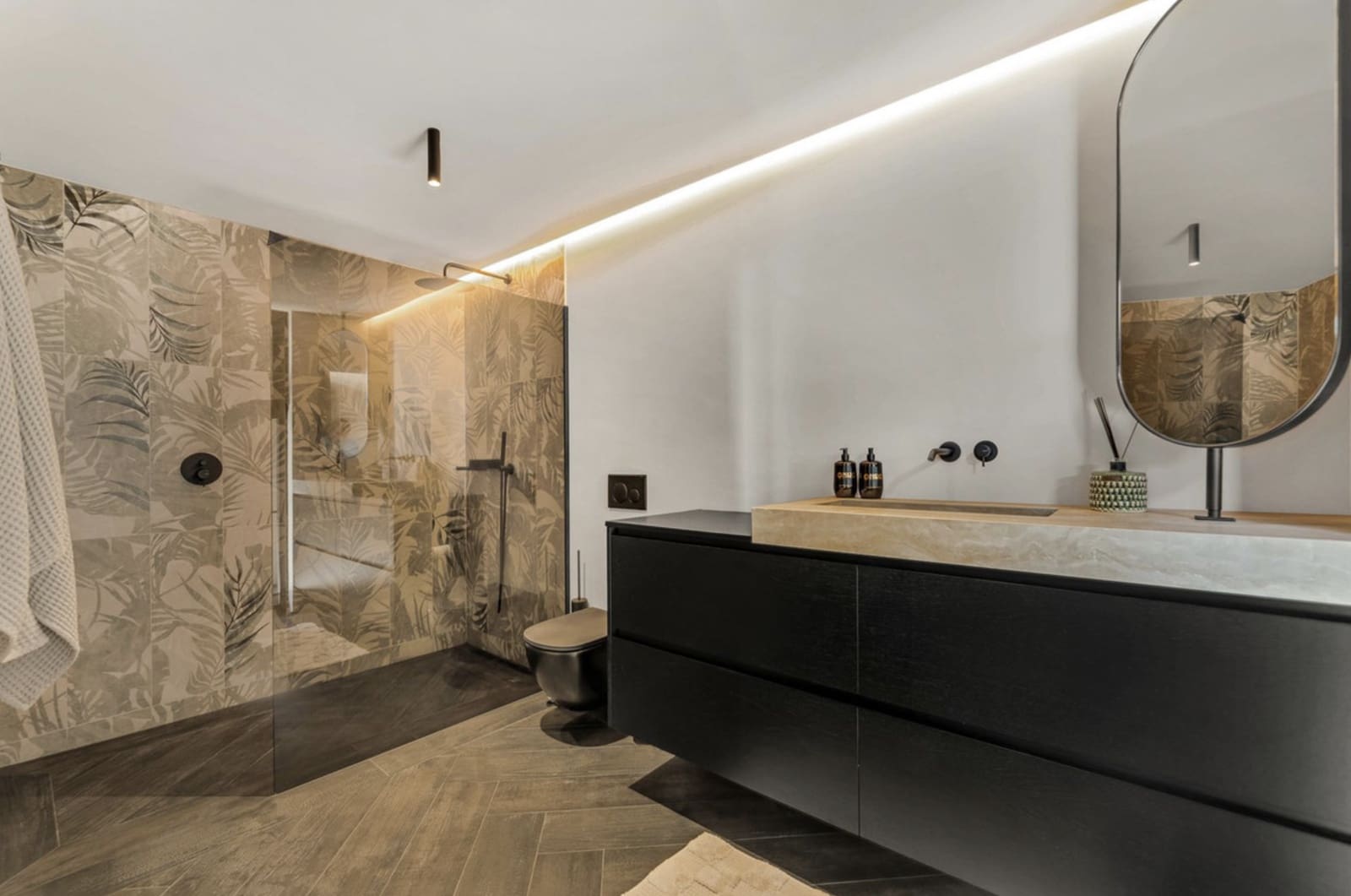 Chalet de 4 habitaciones en Guadalmina en venta con piscina garaje - 3.695.000 € (Ref: 9341036)