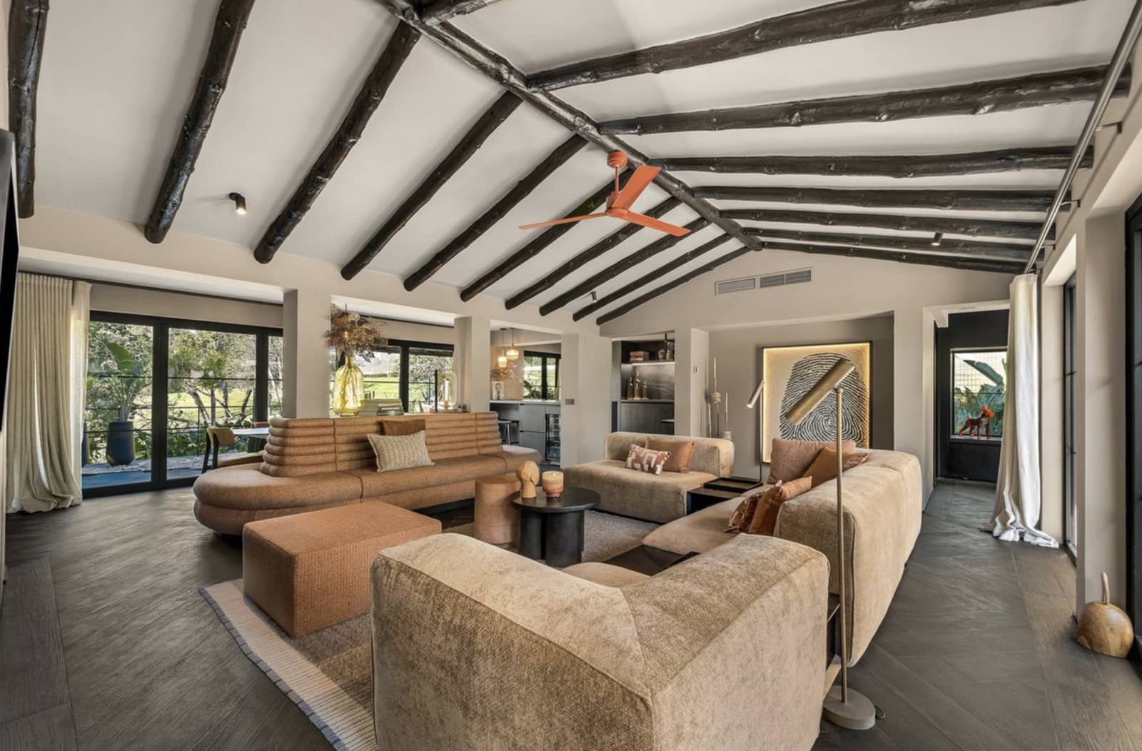 Chalet de 4 habitaciones en Guadalmina en venta con piscina garaje - 3.695.000 € (Ref: 9341036)