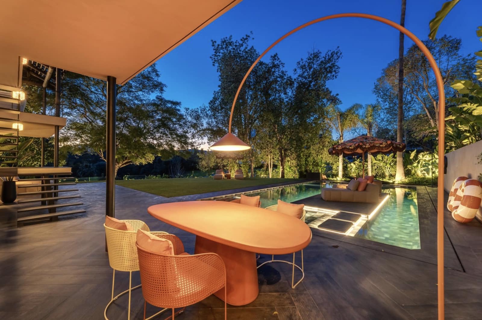 Chalet de 4 habitaciones en Guadalmina en venta con piscina garaje - 3.695.000 € (Ref: 9341036)