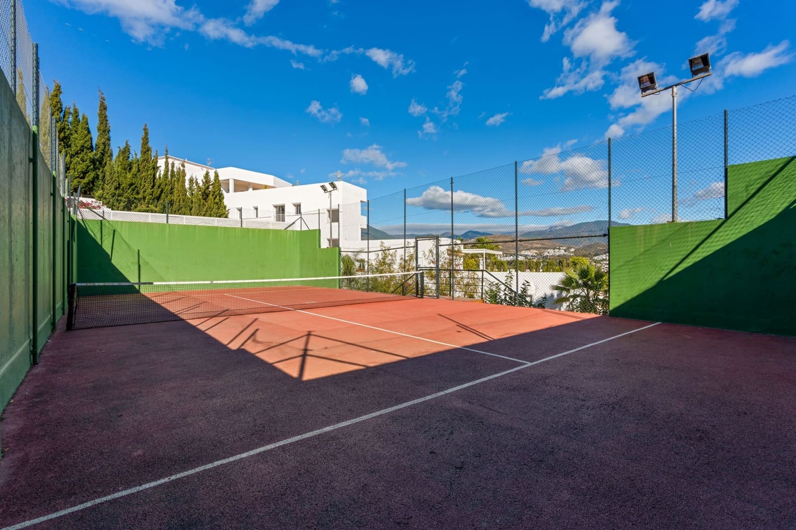 2 quarto Apartamento para venda em Marbella com piscina garagem - 499 000 € (Ref: 9341037)