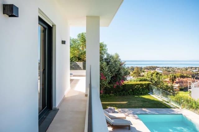 6 sypialnia Willa na sprzedaż w Marbella z basenem garażem - 3 500 000 € (Ref: 9341038)