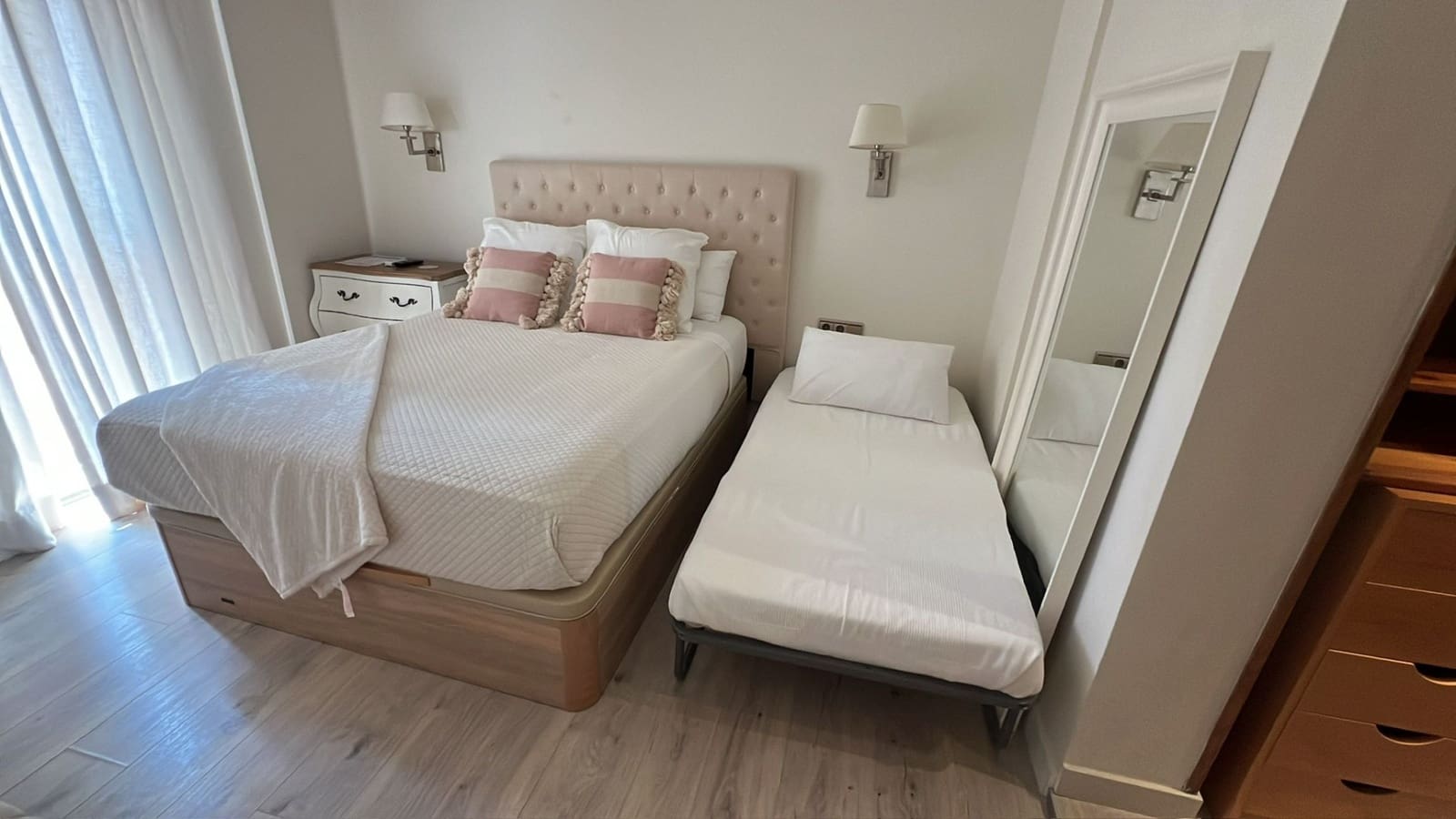 5 soveværelse Villa til salg i Nueva Andalucia med swimmingpool garage - € 1.600.000 (Ref: 9344631)