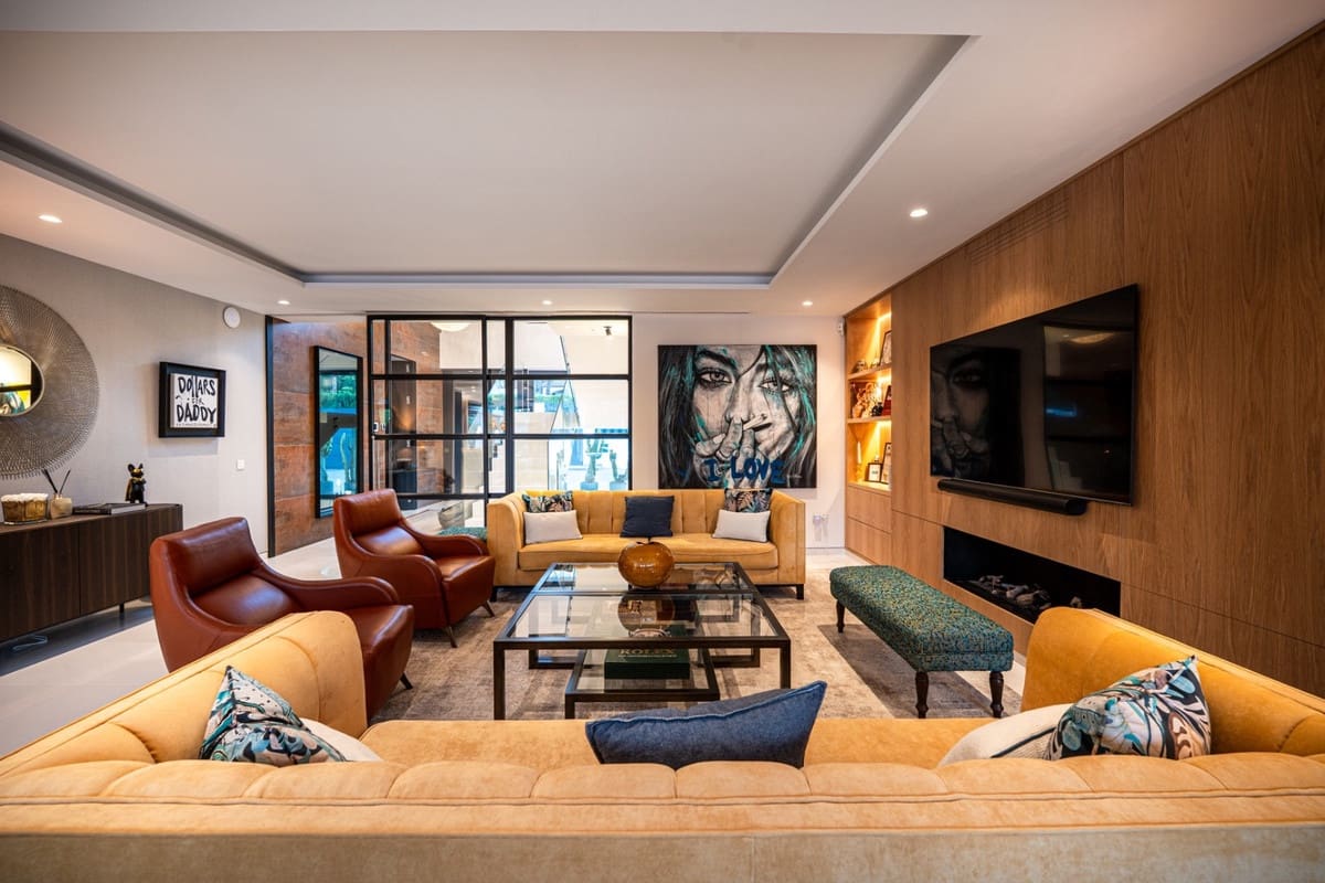 5 sovrum Villa till salu i Nueva Andalucia med pool garage - 4 950 000 € (Ref: 9344632)