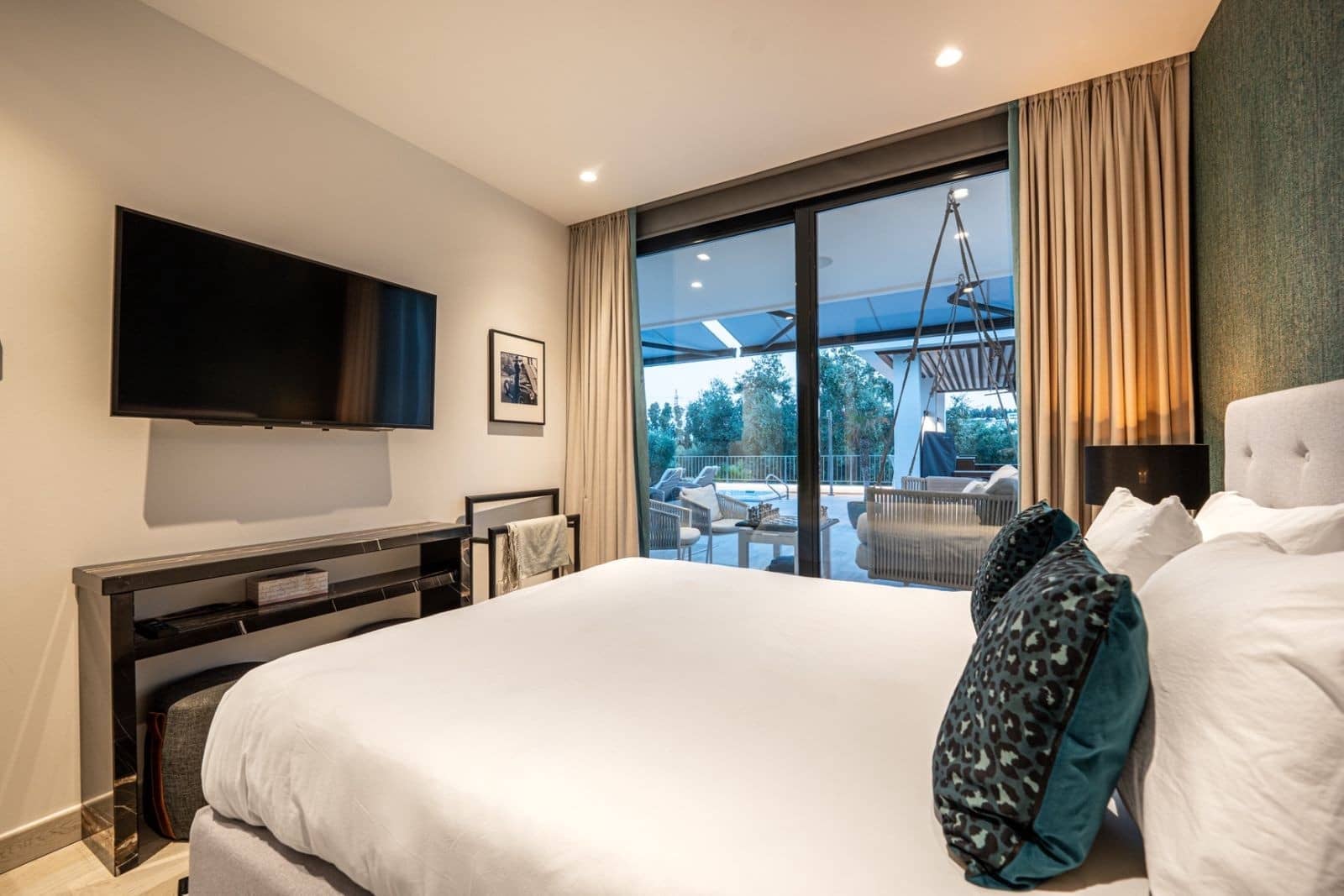 5 sovrum Villa till salu i Nueva Andalucia med pool garage - 4 950 000 € (Ref: 9344632)