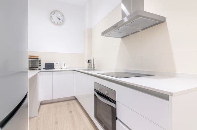 3 quarto Apartamento para venda em Benahavís com piscina garagem - 675 000 € (Ref: 9344635)