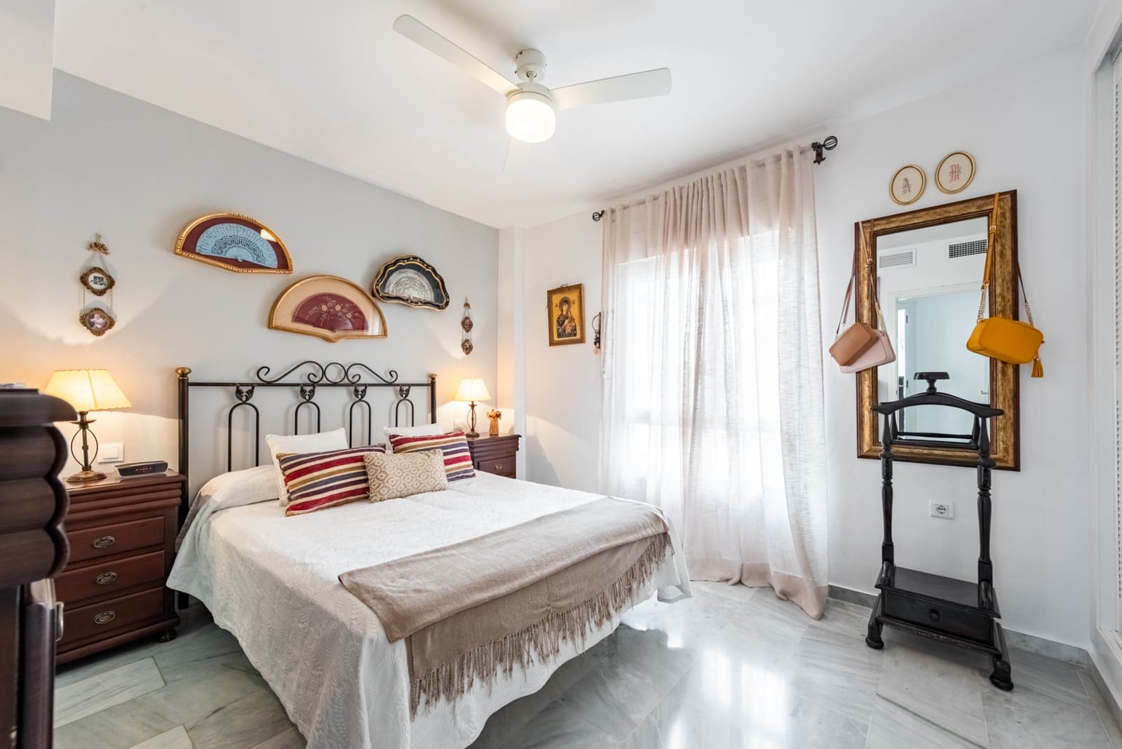 4 soveværelse Penthouse til salg i San Pedro de Alcantara med swimmingpool garage - € 930.000 (Ref: 9347115)