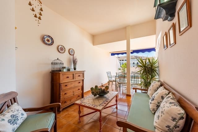 4 slaapkamer Penthouse te koop in San Pedro de Alcantara, Marbella met zwembad garage - € 895.000 (Ref: 9347115)