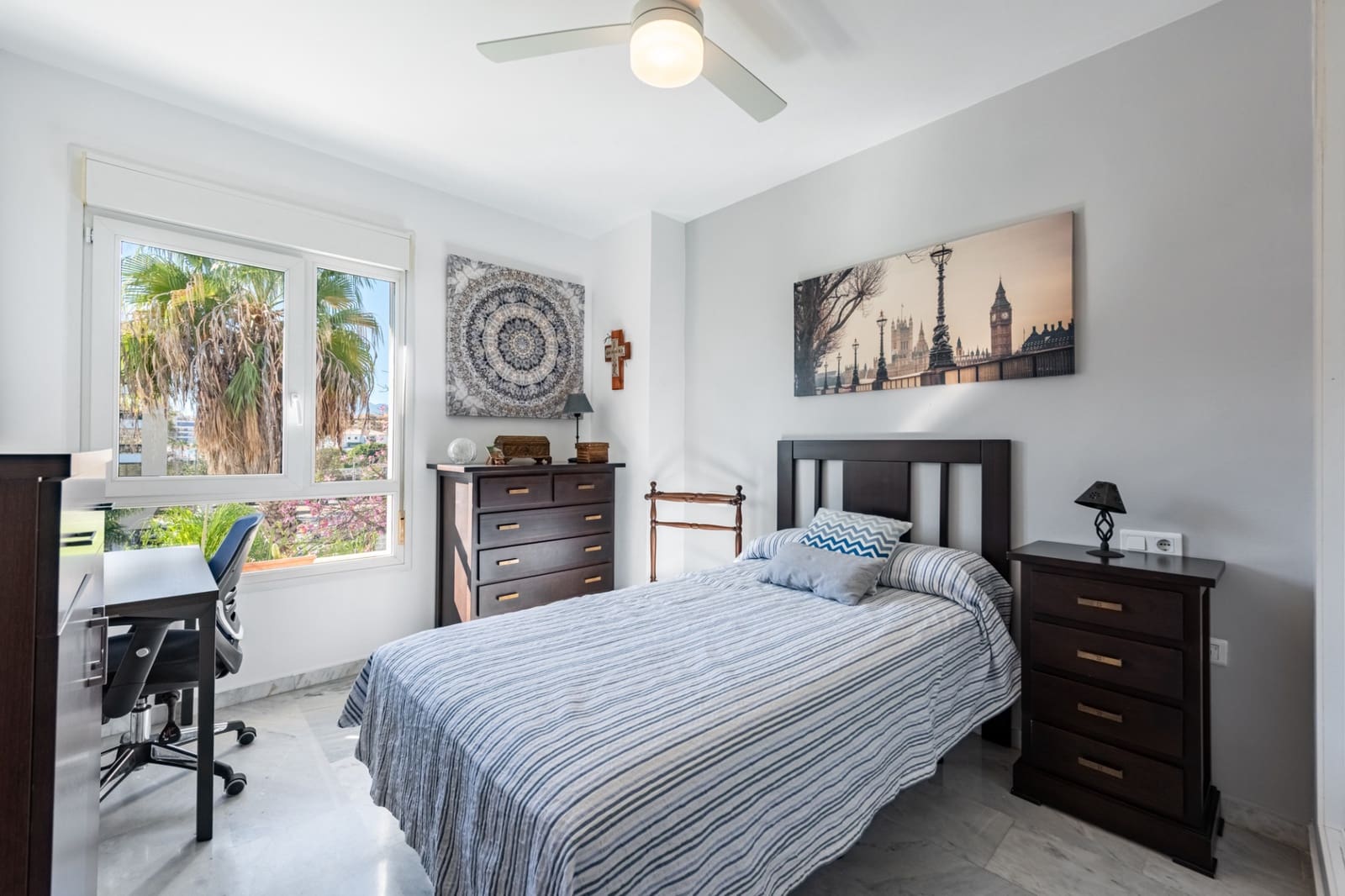4 soverom Penthouse til salgs i San Pedro de Alcantara med svømmebasseng garasje - € 895 000 (Ref: 9347115)