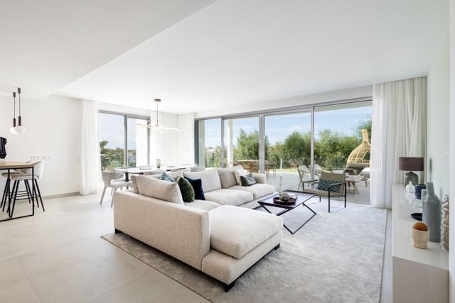 3 soveværelse Semi-Rækkehus til salg i San Pedro de Alcantara, Marbella med swimmingpool garage - € 1.380.000 (Ref: 9347117)