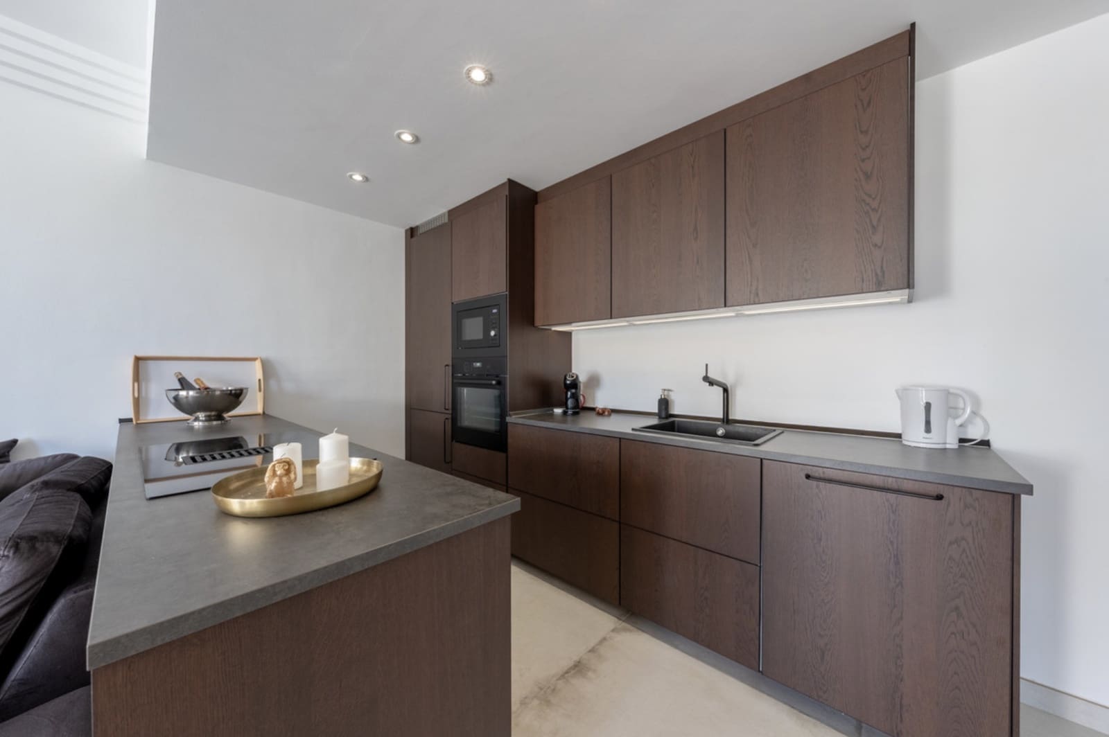 3 bedroom Penthouse for sale in Nueva Andalucia with pool garage - € 995,000 (Ref: 9349327)