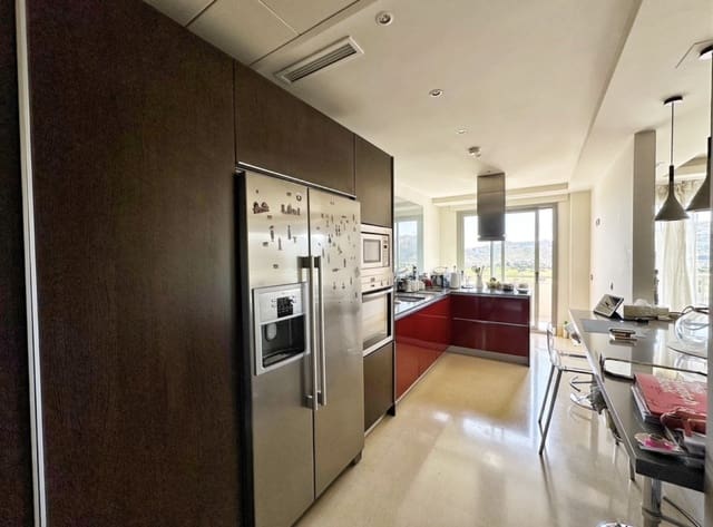 2 sovrum Takvåning till salu i Benahavís med pool garage - 1 250 000 € (Ref: 9353389)