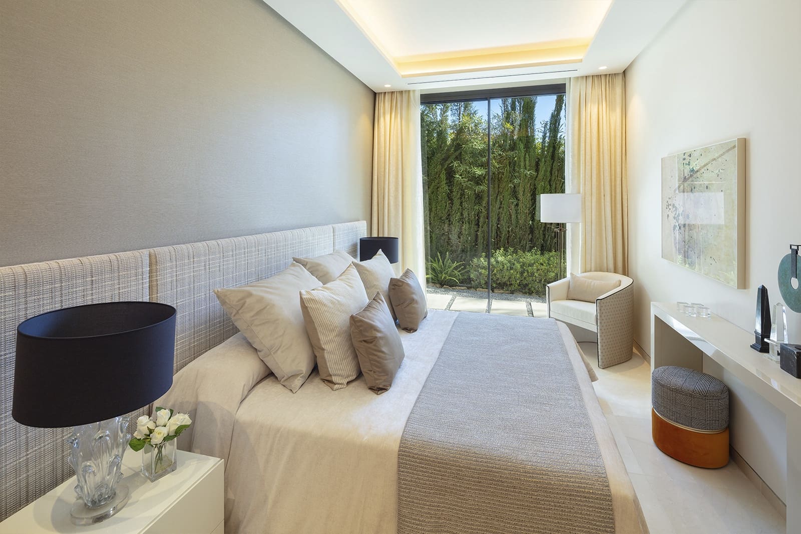 6 bedroom Villa for sale in Marbella with pool garage - € 6,850,000 (Ref: 9353392)