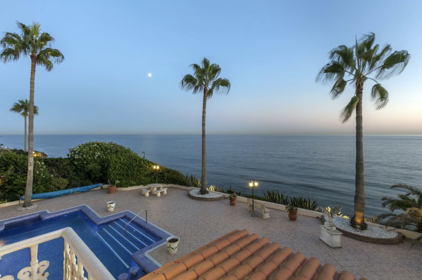 5 bedroom Villa for sale in Marbella with pool garage - € 6,500,000 (Ref: 9355753)