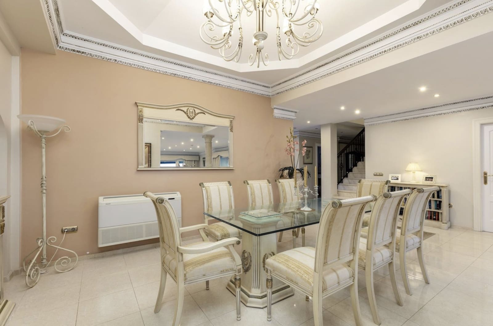 5 bedroom Villa for sale in Marbella with pool garage - € 6,500,000 (Ref: 9355753)